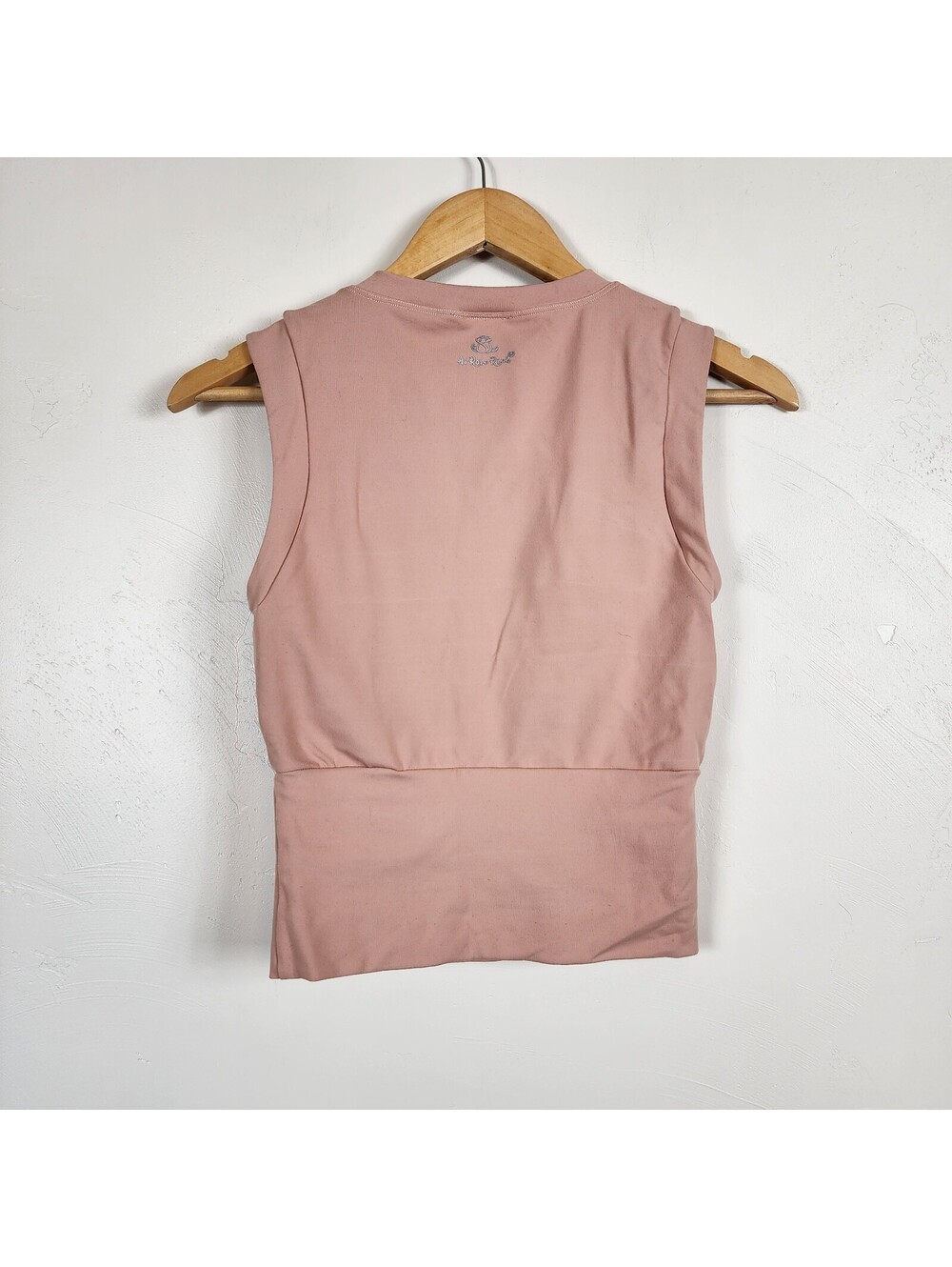 AS ROSE RICH Workout Tank Top Built In Bra Dusty Pink Crop Medium M - Picture 2 of 6